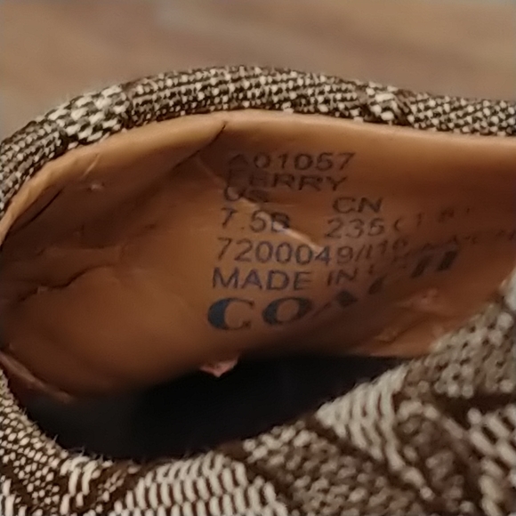 Coach Ferry Signature Platform Wedge Heels - Picture 13 of 14